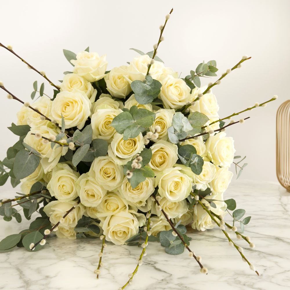 Pureté | Interflora Bouquet Prestige roses blanches gros boutons