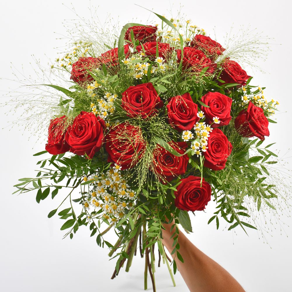 Rouge Idylle : bouquet de roses rouges longues tiges | Interflora