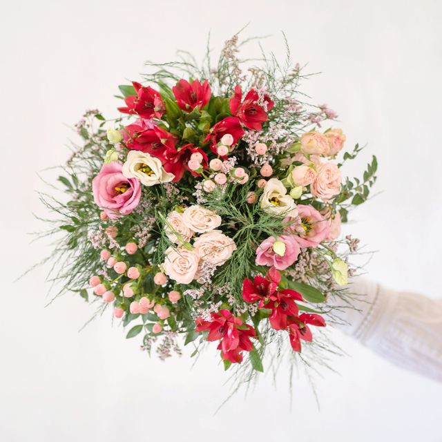 Anniversaire Fleurs Rouges Joyeux Anniversaire Roses Rouges