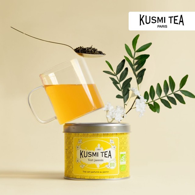 Brassée de Jonquilles et son coffret Kusmi Tea