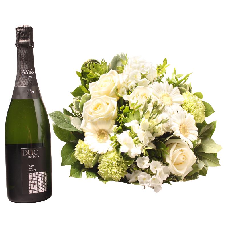 White bouquet with Cava