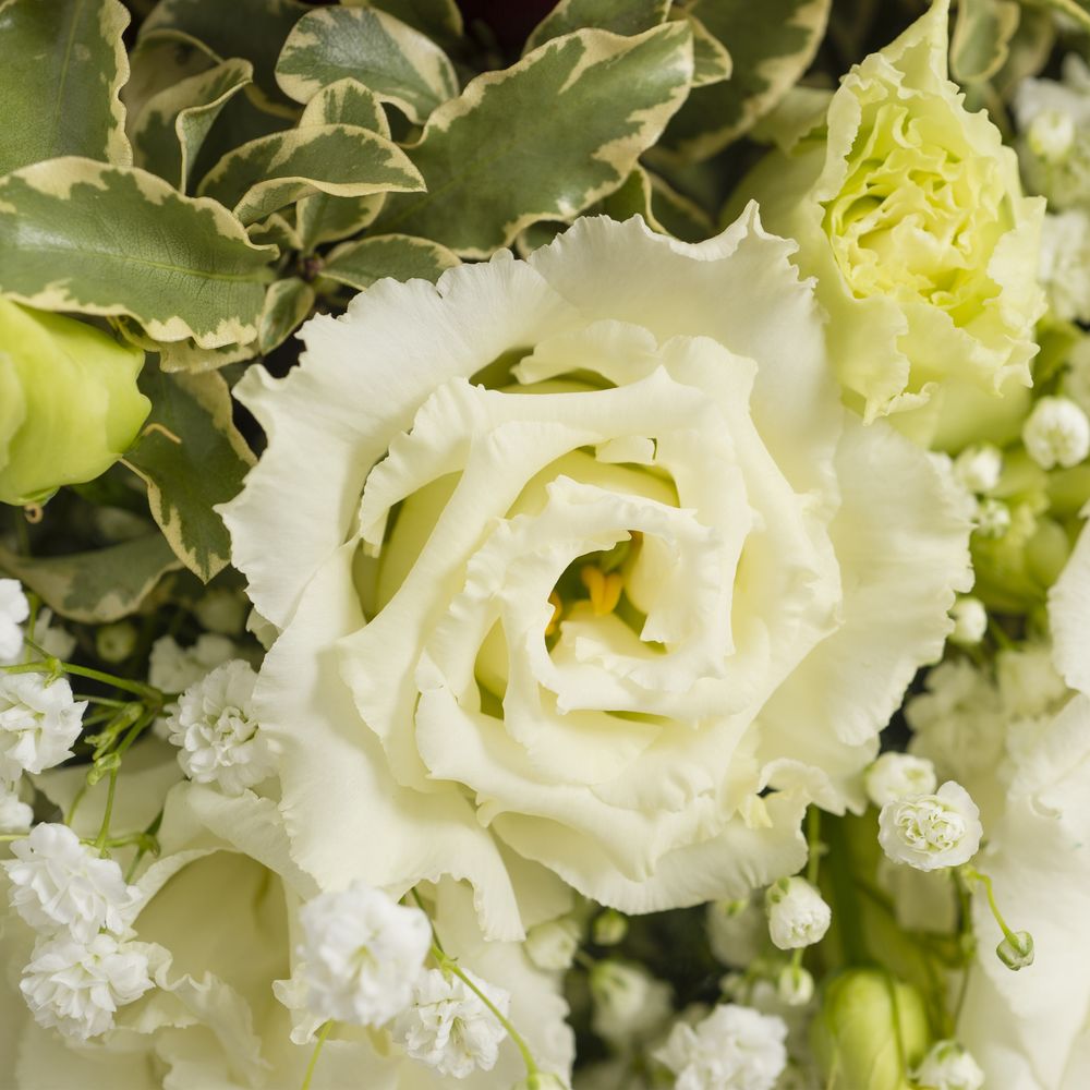 Eternelle | Rapidité : Remise en main propre en - de 4h | Qualité garantie  : bouquet réalisé par un artisan fleuriste