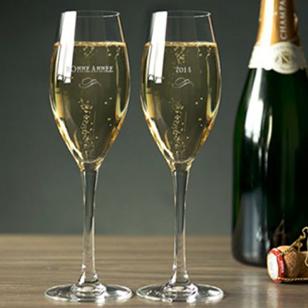 2 Flûtes à champagne gravées et leur écrin cadeau