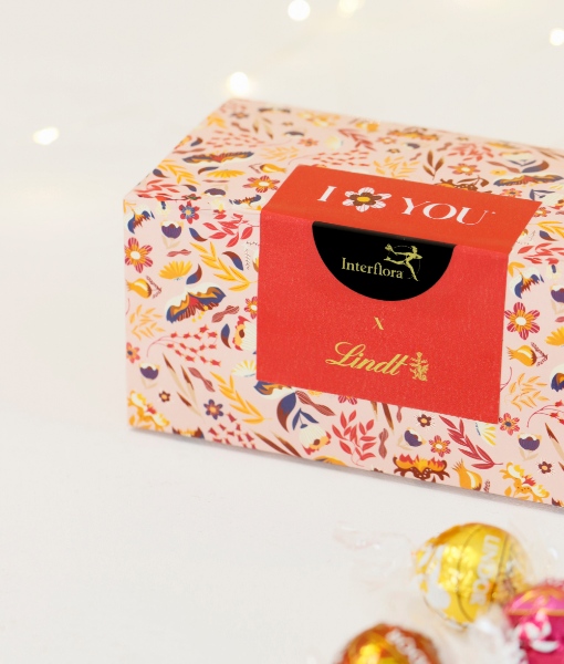 Un coffret floral de LINDOR
